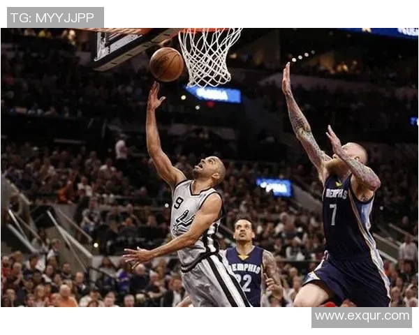 2017年4月23日马刺与灰熊激战回顾：季后赛的紧张对决与精彩瞬间